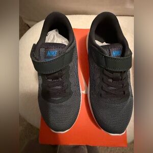 Nike Kids Black Gray and Blue Sneakers